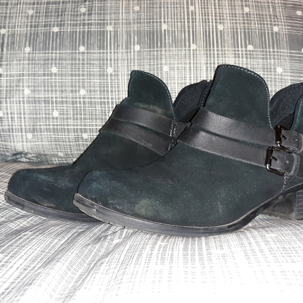 Earth Origins Black Suede Ankle Boot